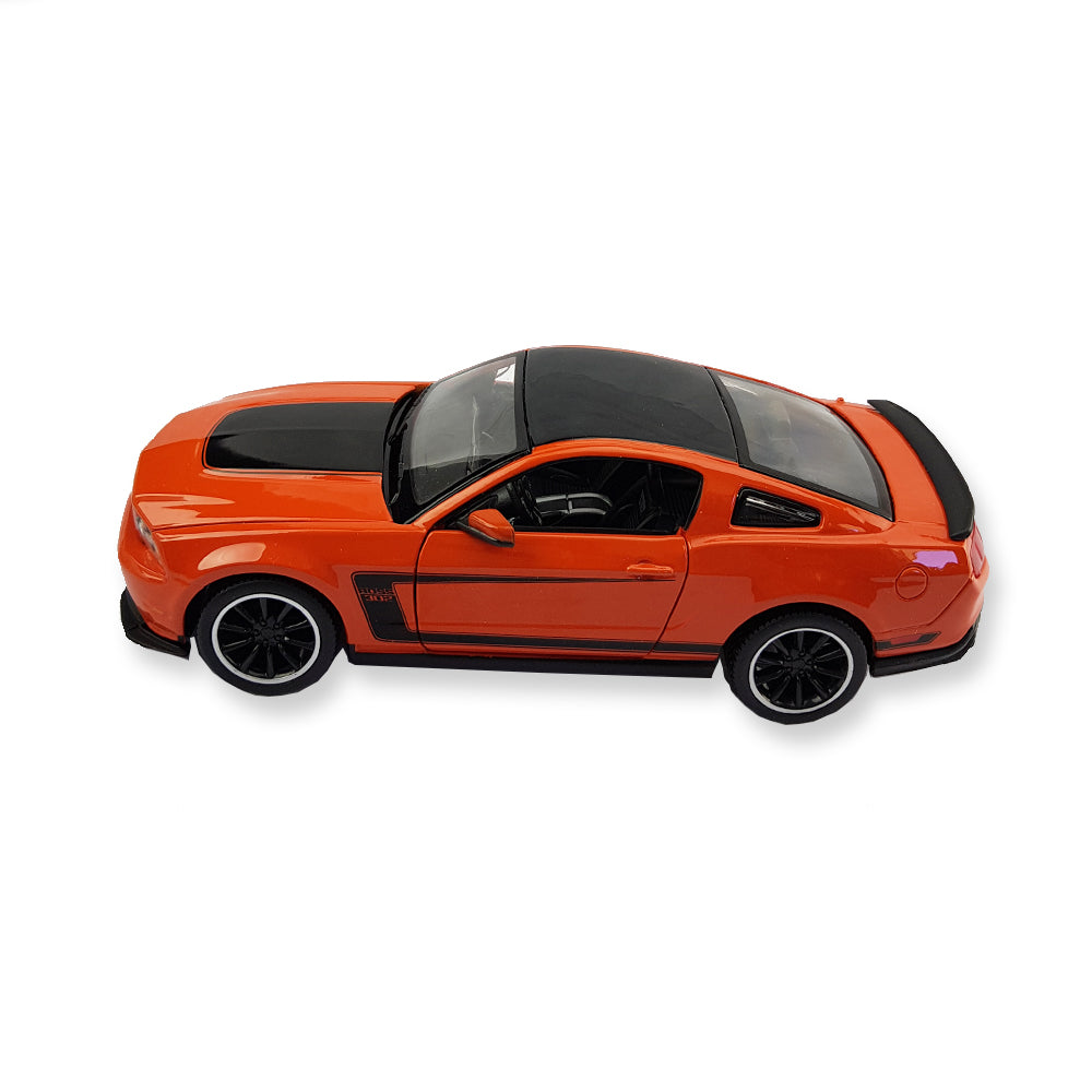 Maisto Licensed 1:24 Scale Ford Mustang Boss 302 Diecast Model Car Red
