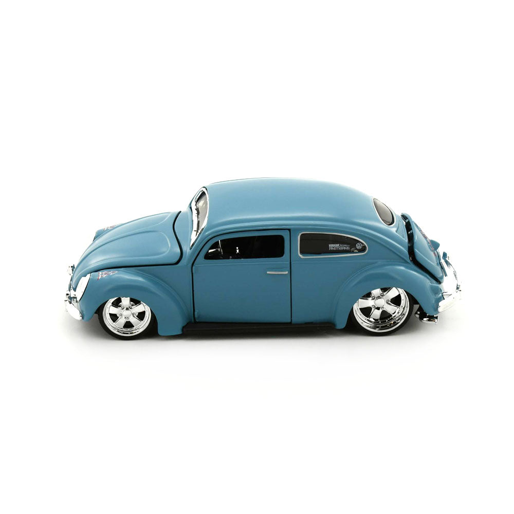 Maisto Licensed 1:24 Scale Outlaws Volkswagen Beetle Blue #31023