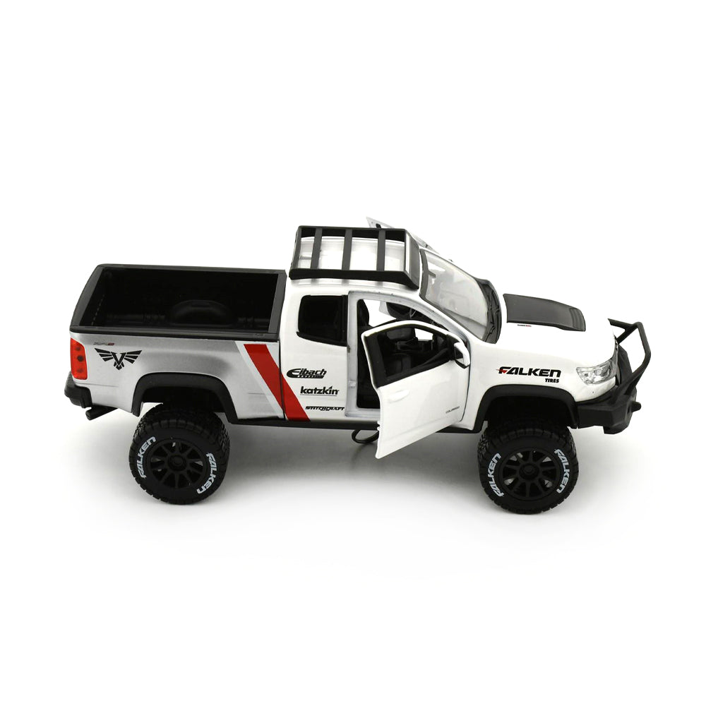 Maisto Licensed 1:27 Scale Design Off-Road 2017 Chevrolet Colorado ZR-2 White