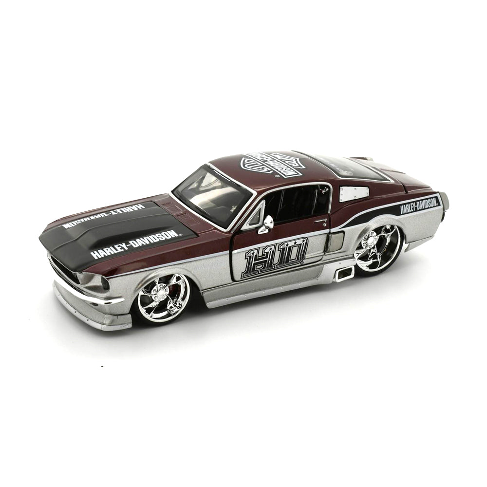Maisto Licensed 1:24 Scale Harley Davidson 1967 Ford Mustang GT Diecast Model Car