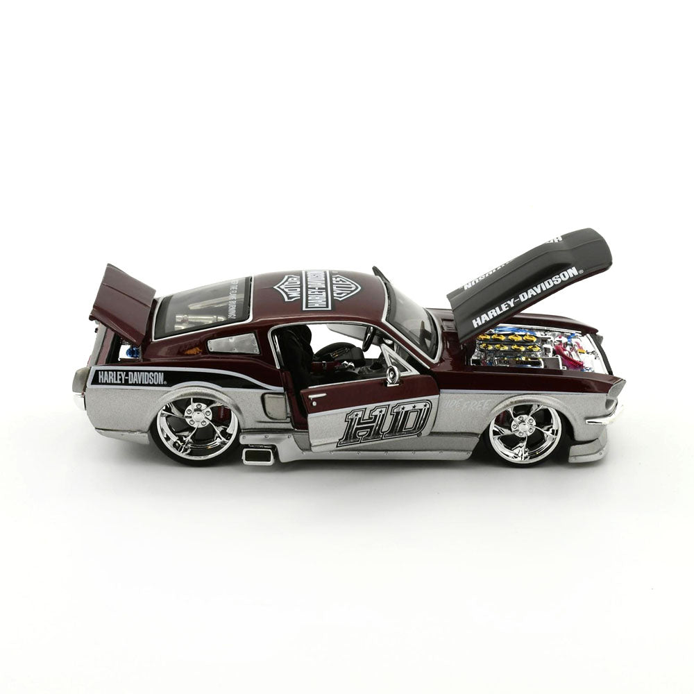 Maisto Licensed 1:24 Scale Harley Davidson 1967 Ford Mustang GT Diecast Model Car