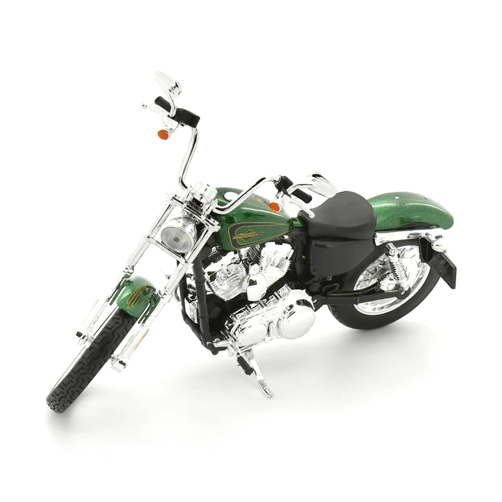 Maisto Licensed 1:12 Scale Motorcycle Harley Davidson 2013 XL 1200V Seventy-Two Model Toy Green