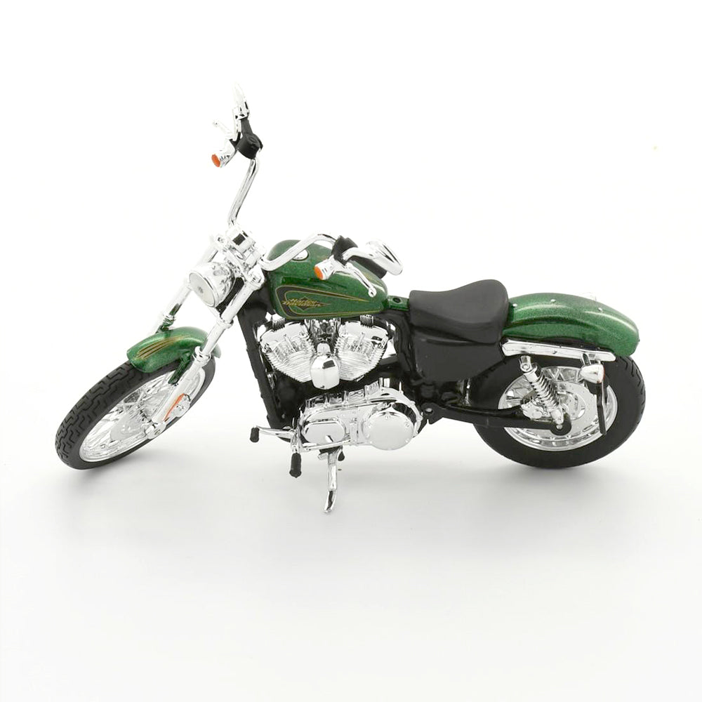 Maisto Licensed 1:12 Scale Motorcycle Harley Davidson 2013 XL 1200V Seventy-Two Model Toy Green