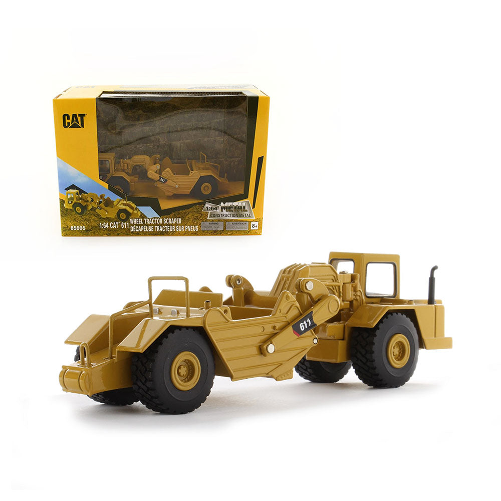 Diecast Masters 1:64 Scale CAT 611 Wheel Tractor Engineering Vehicle Toy Model