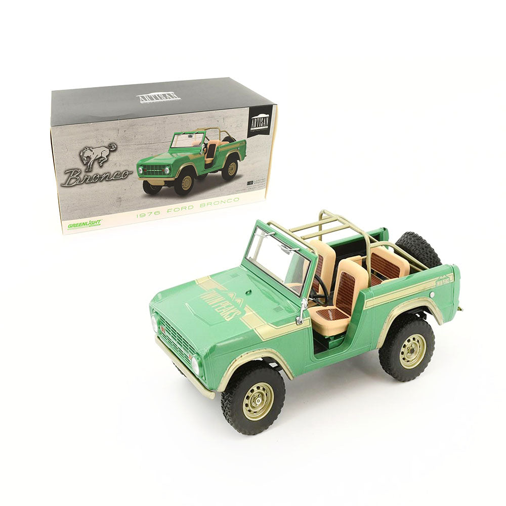 Greenlight 1:18 Scale Ford Bronco Twin Peaks Artisan 1976 Diecast Model Car Green