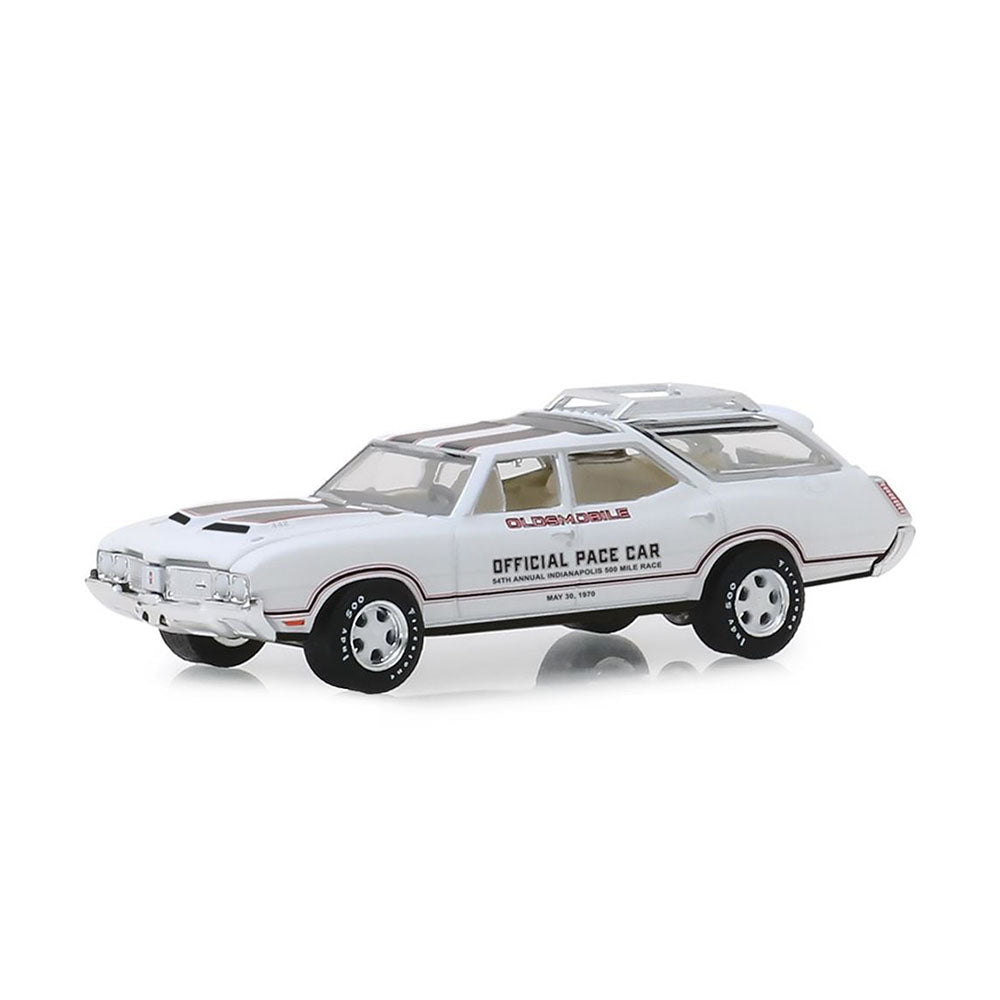 Greenlight Licensed 1:64 Scale Oldsmobile Vista Cruiser 1970 Diecast Model Car White