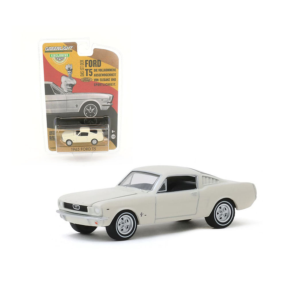 Greenlight Licensed 1:64 Scale Ford T5 1965 Diecast Model Car White