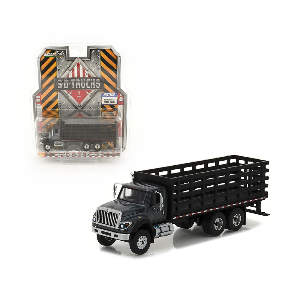 Greenlight Licensed 1:64 Scale International Workstar Platform Stake 2017 Diecast Model Car Black