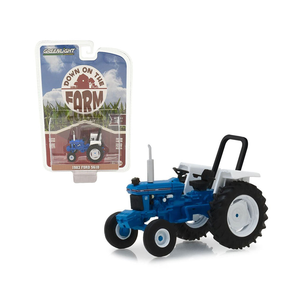 Greenlight Licensed 1:64 Scale Ford 5610 Tractor 1982 Diecast Model Car Blue & Black