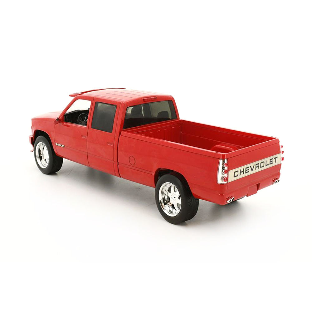 Greenlight Licensed 1:18 Scale Chevrolet 3500 Crew Cab Silverado Artisan 1997 Diecast Model Car Red