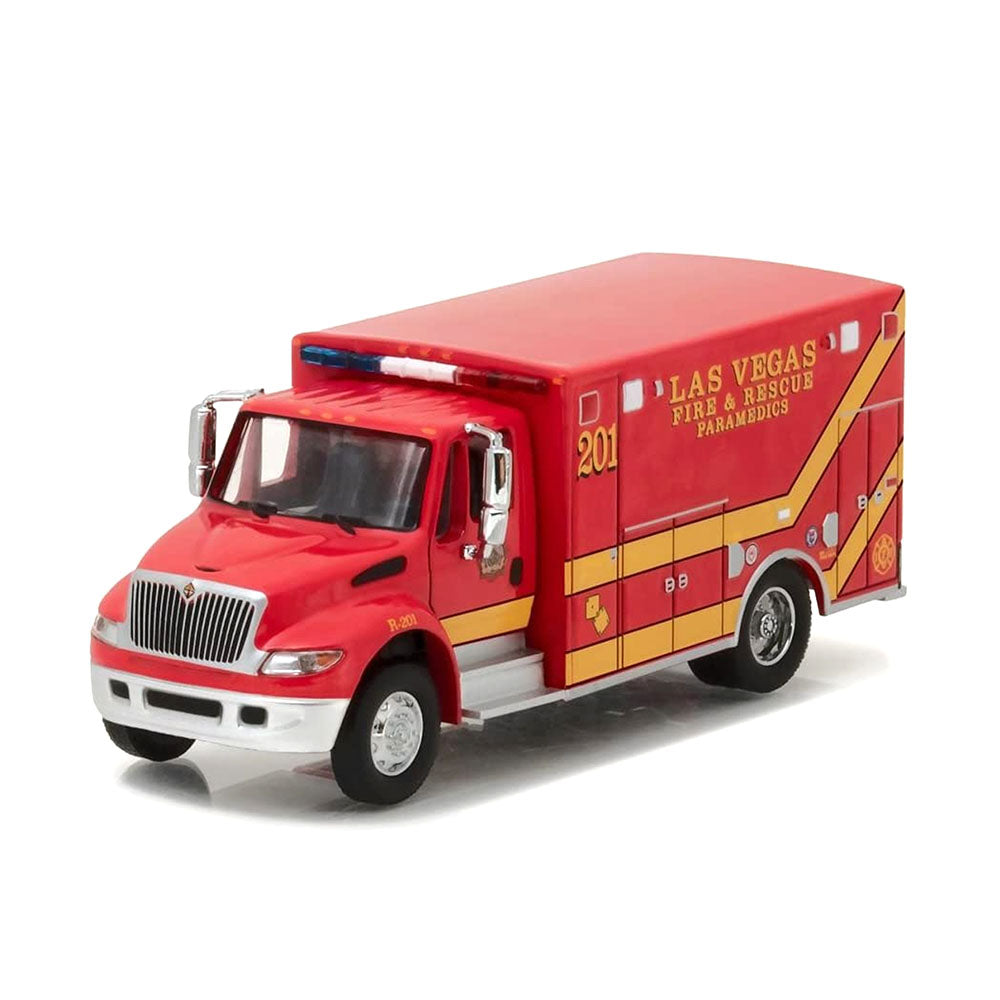 Greenlight Licensed 1:64 Scale International Durastar Ambulance Diecast Model Car
