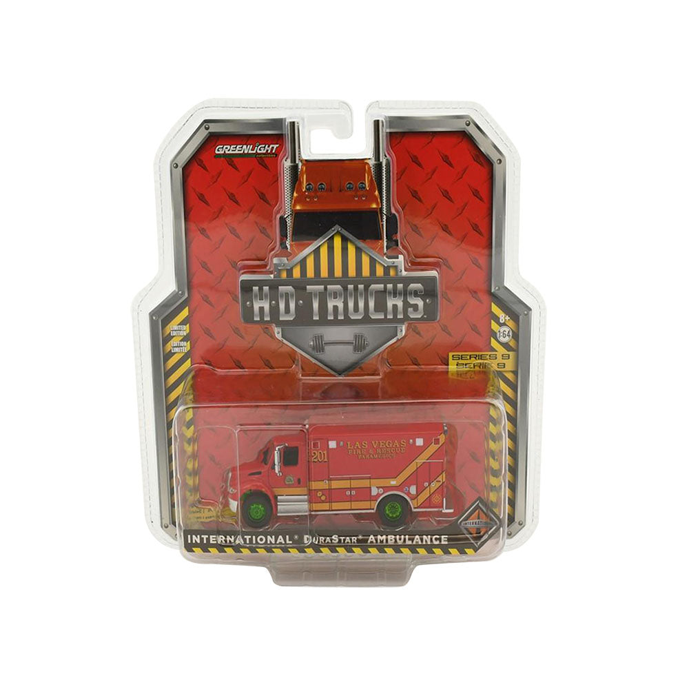 Greenlight Licensed 1:64 Scale International Durastar Ambulance Diecast Model Toy
