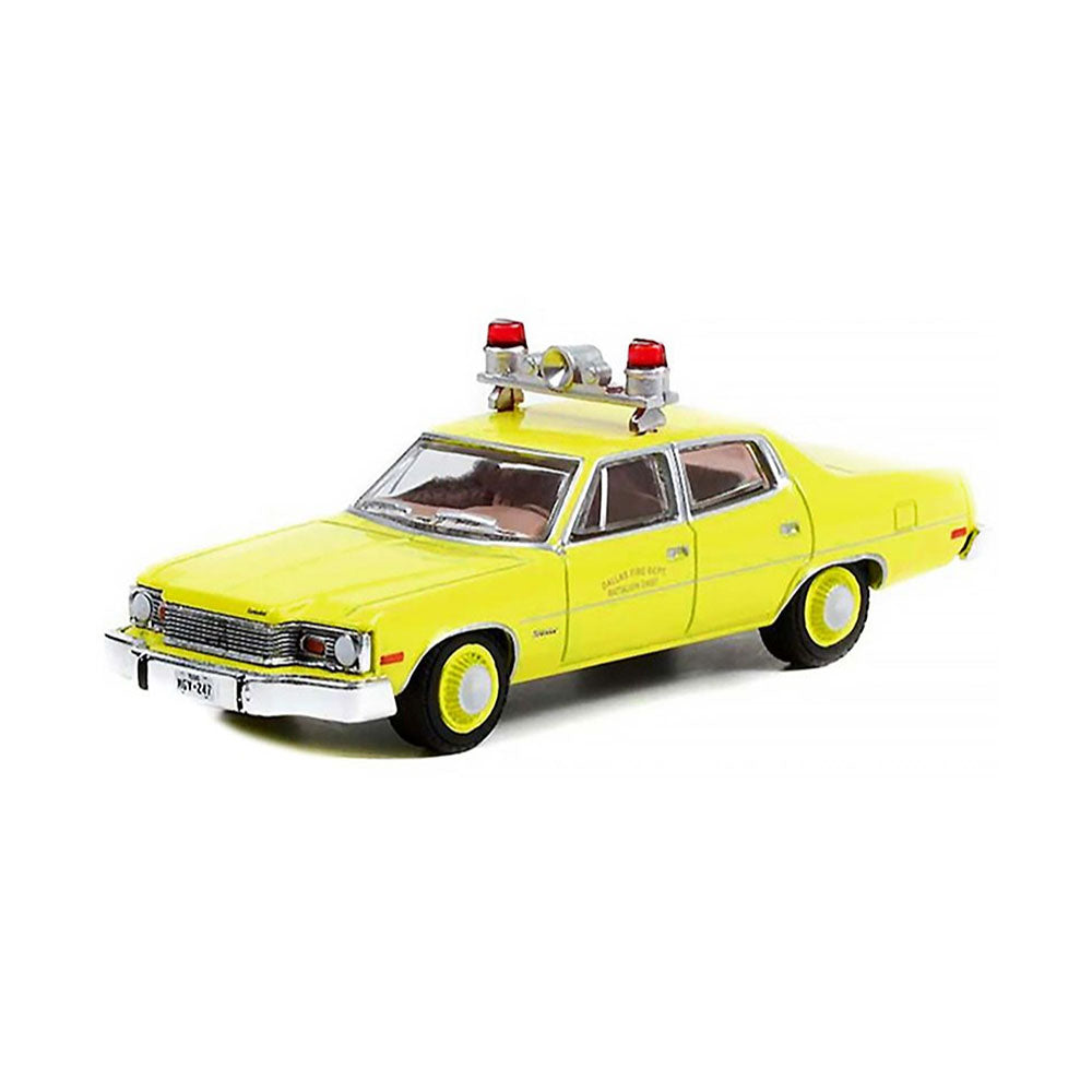 Greenlight Licensed 1:64 Scale AMC Matador 1977 Diecast Model Car Yellow