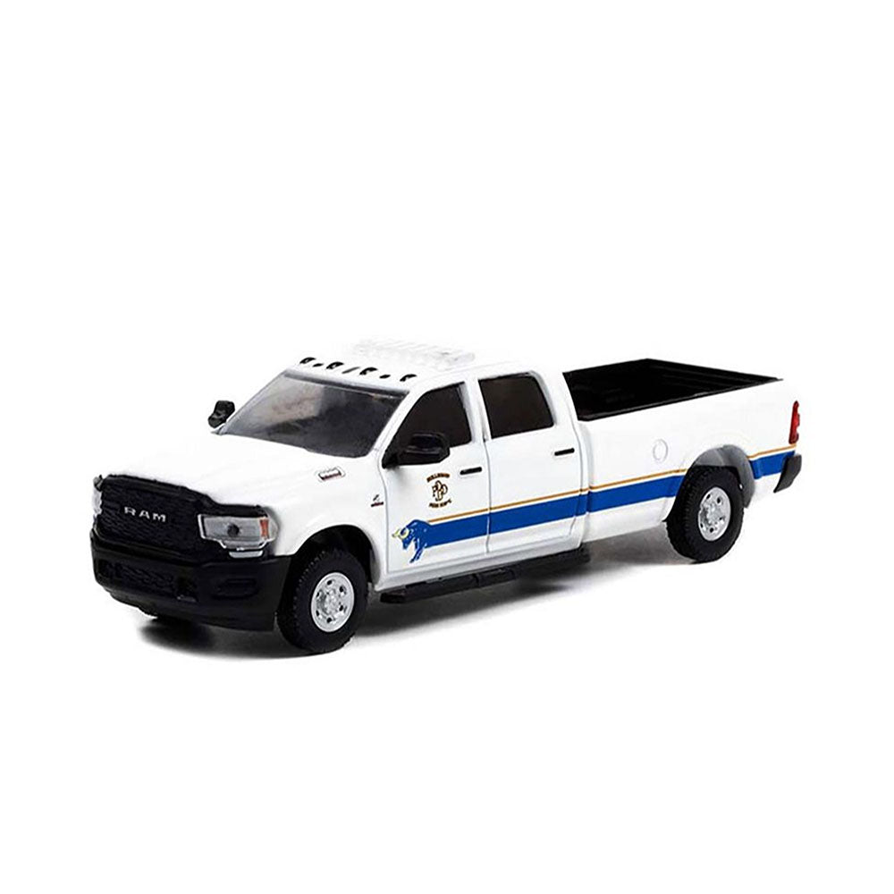 Greenlight Licensed 1:64 Scale Ram 2500 Tradesman Pickup 2020 Diecast Model Car White
