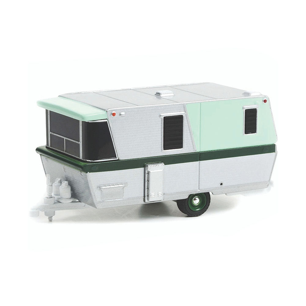 Greenlight Licensed 1:64 Scale Holiday House 1962 Diecast Model Toy Silver & Green
