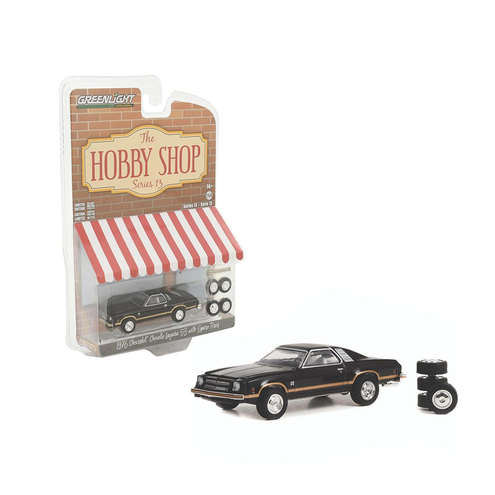 Greenlight Licensed 1:64 Scale Chevrolet Chevelle Laguna S3 1976 Diecast Model Car Black & Gold