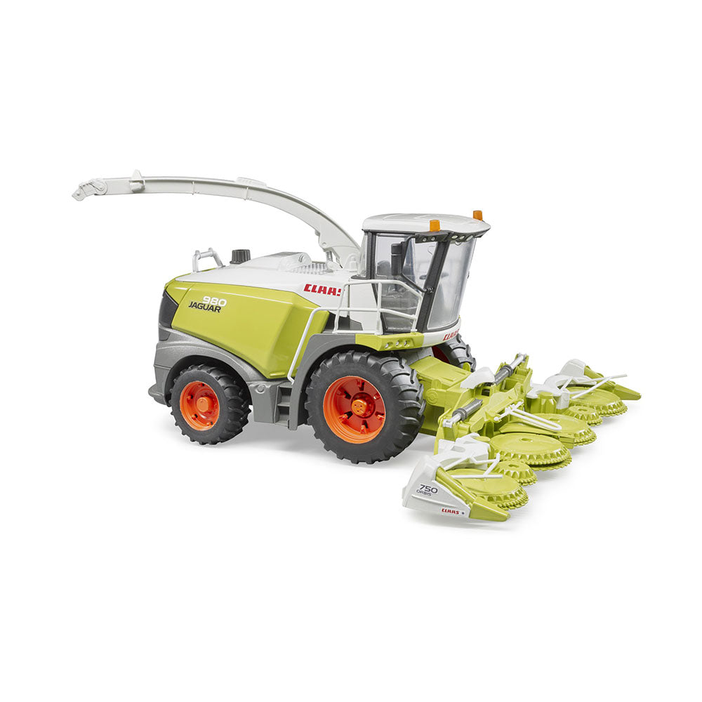 Bruder Licensed 1:16 Scale Claas Jaguar 980 Field chopper Model With Openable Door And Bonnet