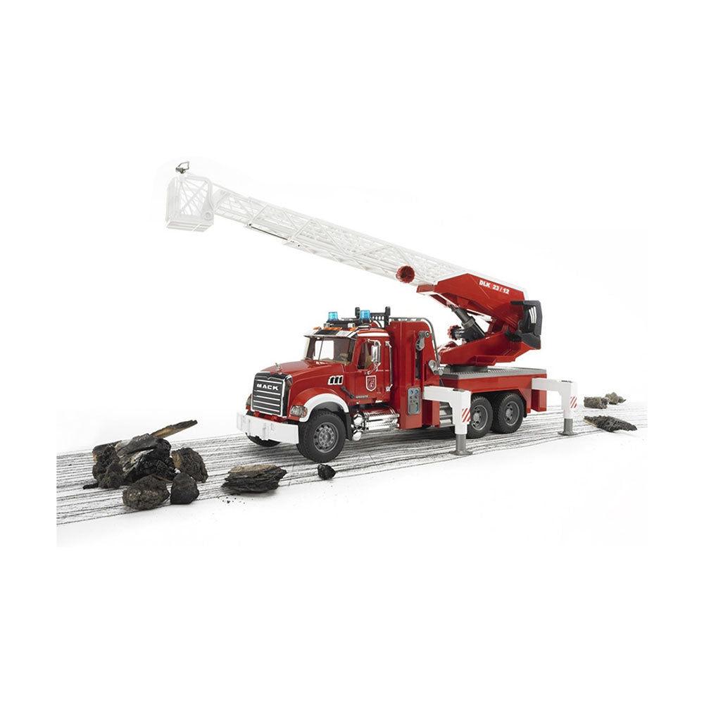 Bruder Licensed 1:16 Scale Mack Granite Fire Engine With Slewing Ladder & Water Pump Model Car Red