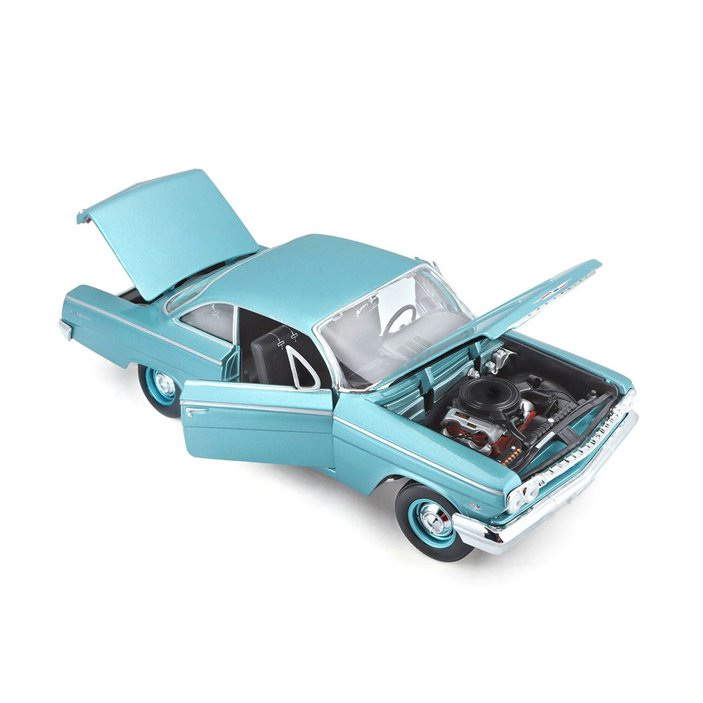 Maisto Licensed 1:18 Scale Chevrolet Bel Air 1962 Diecast Model Car