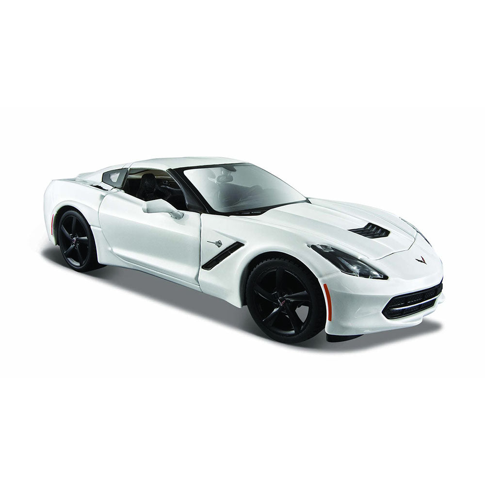 Maisto Licensed 1:24 Scale 2014 Chevrolet Corvette Stingray Coupe Diecast Model Car White