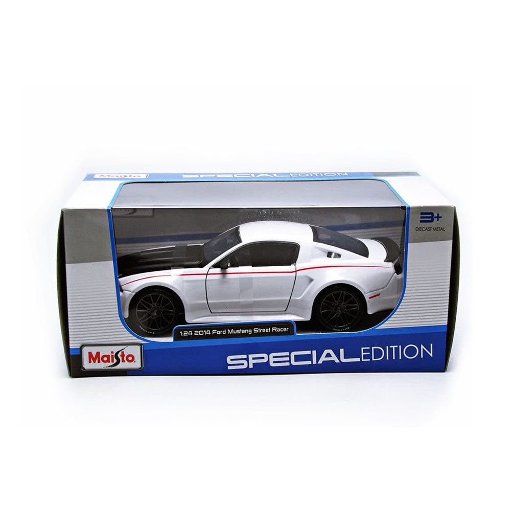 Maisto Licensed 1:24 Scale Ford Mustang Street Racer 2014 Diecast Model Car White