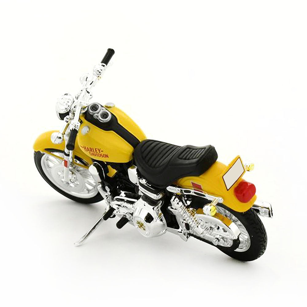 Maisto Licensed 1:18 Scale 1977 FXS Low Rider Harley Davidson Motocycle