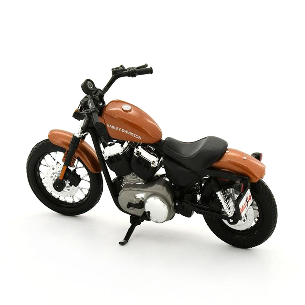 Maisto Licensed 1:18 Scale 2007 XL 1200N Nightster Harley Davidson Motocycle