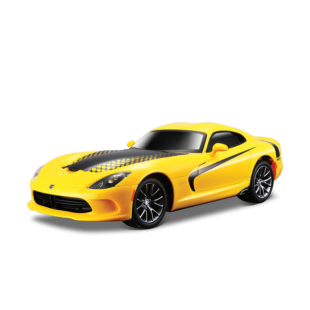 Maisto Licensed 1:24 Scale MotoSounds 2013 SRT Viper GTS Model Car Yellow