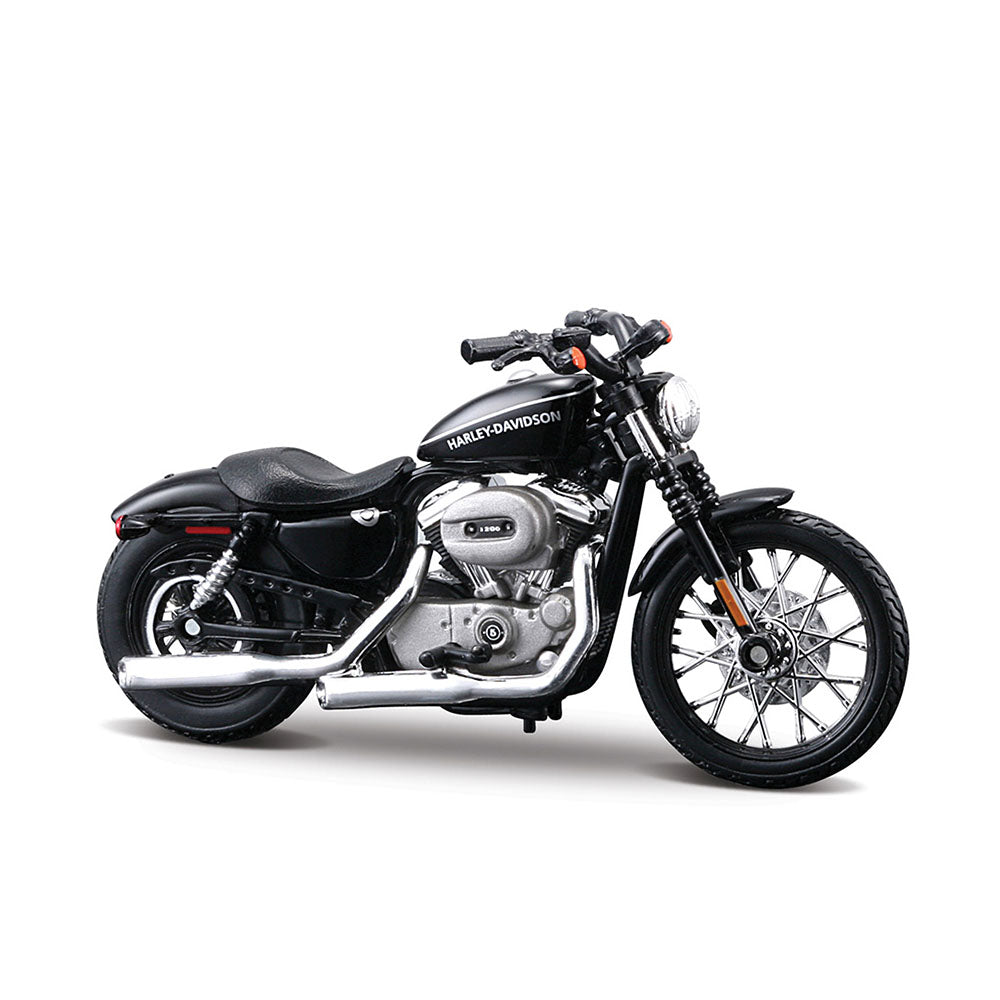 Maisto Licensed 1:24 Scale Harley Davidson Xl 1200n Nightster 2007 Diecast Model Toy Black